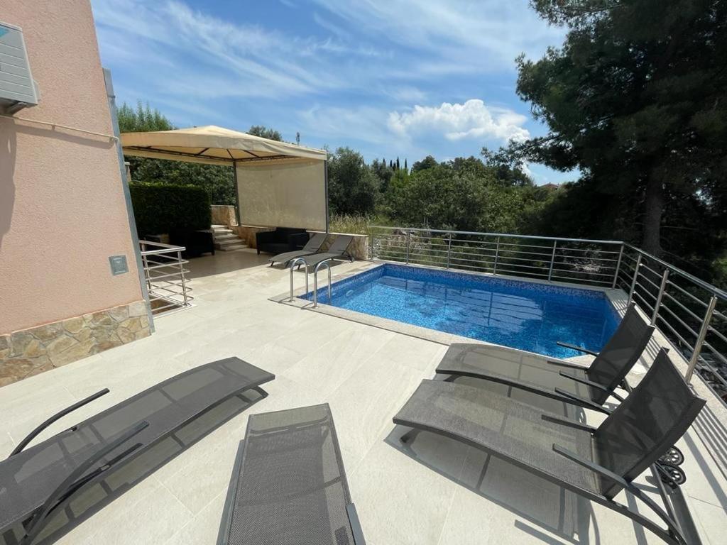 טרוגיר Villa Maja מראה חיצוני תמונה